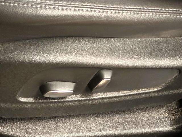 2024 Cadillac XT5 Luxury