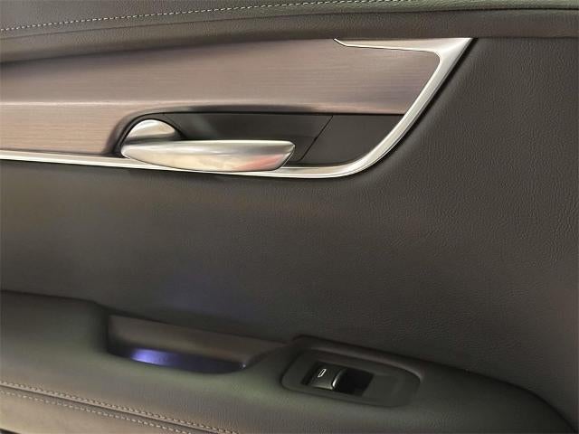 2024 Cadillac XT5 Luxury