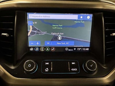 2022 GMC Acadia Denali