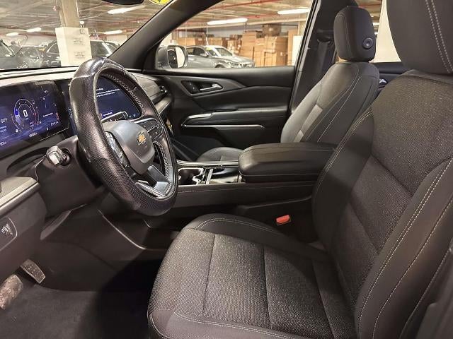 2024 Chevrolet Traverse LS