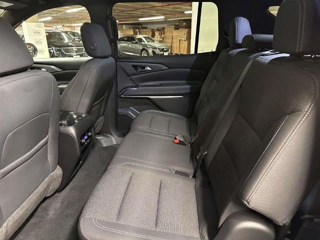 2024 Chevrolet Traverse LS