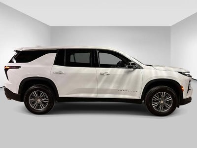 2024 Chevrolet Traverse LS