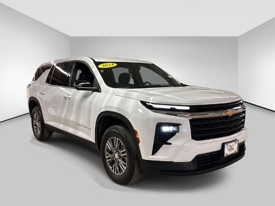2024 Chevrolet Traverse LS