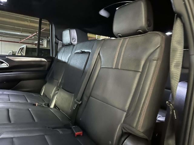 2024 Chevrolet Suburban RST
