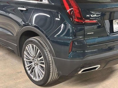 2024 Cadillac XT4 Premium Luxury