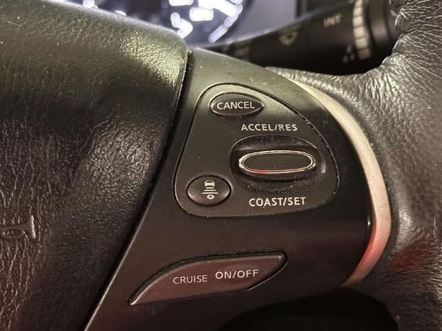 2020 Nissan Pathfinder SL 4WD