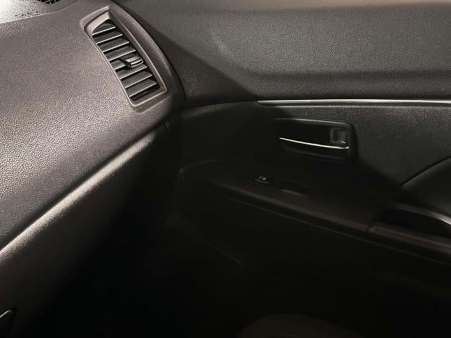 2023 Mitsubishi Outlander Sport ES