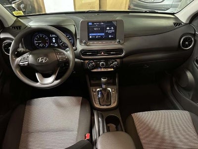 2022 Hyundai Kona SE