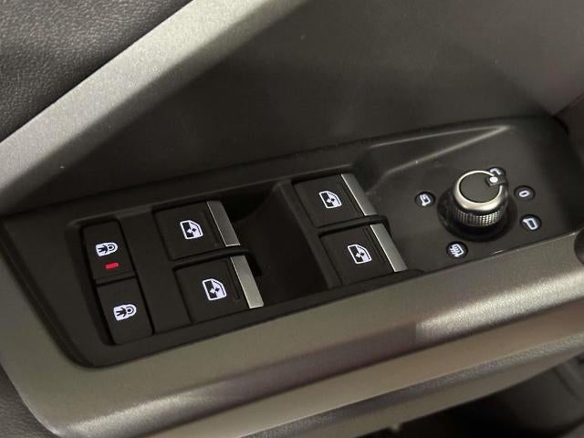 2024 Audi Q3 Premium Plus 45 TFSI S line quattro Tiptronic