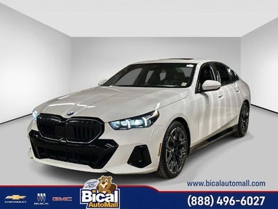 2024 BMW 530i 530i