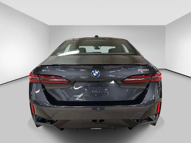 2026 BMW 5 Series 530i xDrive