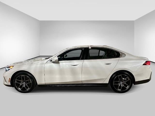 2026 BMW 5 Series 530i xDrive