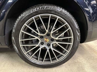 2019 Porsche Cayenne Base