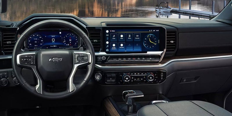 2024 Chevrolet Silverado features