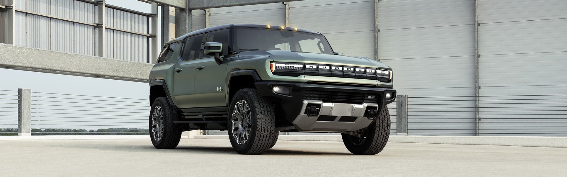 2024 GMC Hummer EV SUV hero
